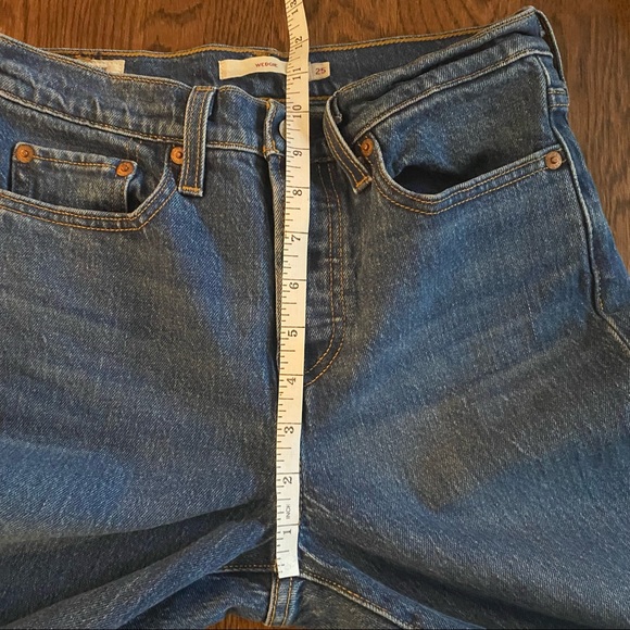 Levi’s Wedgie Icon Jeans - Picture 10 of 12